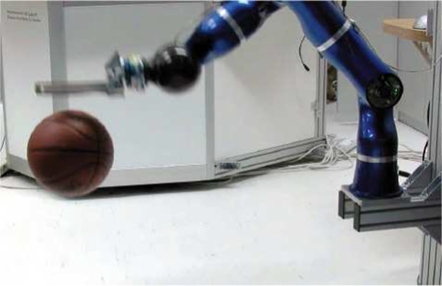 Thumbnail for Exploiting Elastic Energy Storage for “Blind” Cyclic Manipulation